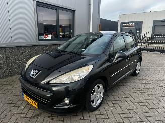 Peugeot 207 1.4 VTi Access picture 5