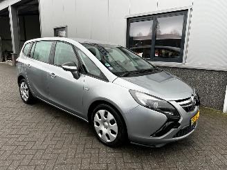 Schadeauto Opel Zafira TOURER 2.0 CDTI 96kw Edition 2012/5