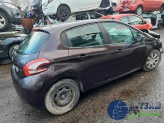 Peugeot 208 208 I (CA/CC/CK/CL), Hatchback, 2012 / 2019 1.0 Vti 12V PureTech picture 4