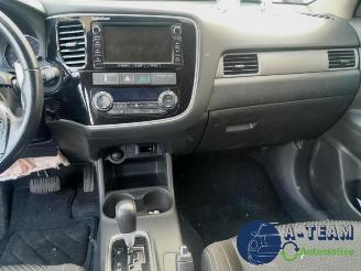 Mitsubishi Outlander Outlander (GF/GG), SUV, 2012 / 2022 2.0 16V 4x2 picture 15