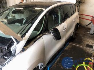 Renault Espace Espace (RFCJ), MPV, 2015 / 2023 1.8 Energy Tce 225 picture 13