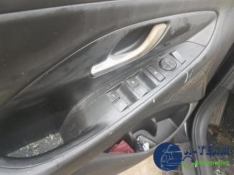 Hyundai I-30 i30 (PDEB5/PDEBB/PDEBD/PDEBE), Hatchback, 2016 1.4 T-GDI 16V picture 11