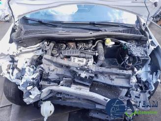 Peugeot 2008 2008 (CU), MPV, 2013 / 2019 1.2 12V e-THP PureTech 110 picture 9