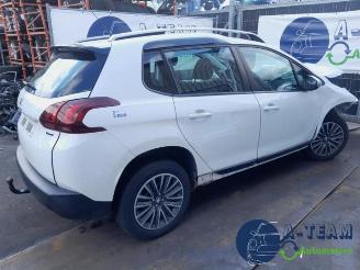 Peugeot 2008 2008 (CU), MPV, 2013 / 2019 1.2 12V e-THP PureTech 110 picture 3