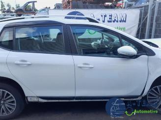 Peugeot 2008 2008 (CU), MPV, 2013 / 2019 1.2 12V e-THP PureTech 110 picture 5