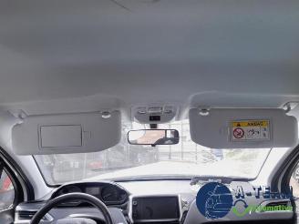 Peugeot 2008 2008 (CU), MPV, 2013 / 2019 1.2 12V e-THP PureTech 110 picture 18