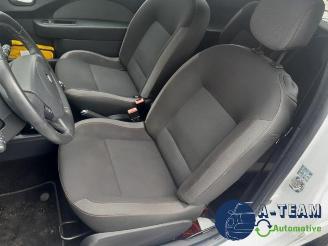 Renault Twingo Twingo II (CN), Hatchback 3-drs, 2007 / 2014 1.2 16V picture 20