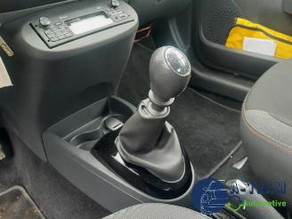 Renault Twingo Twingo II (CN), Hatchback 3-drs, 2007 / 2014 1.2 16V picture 19