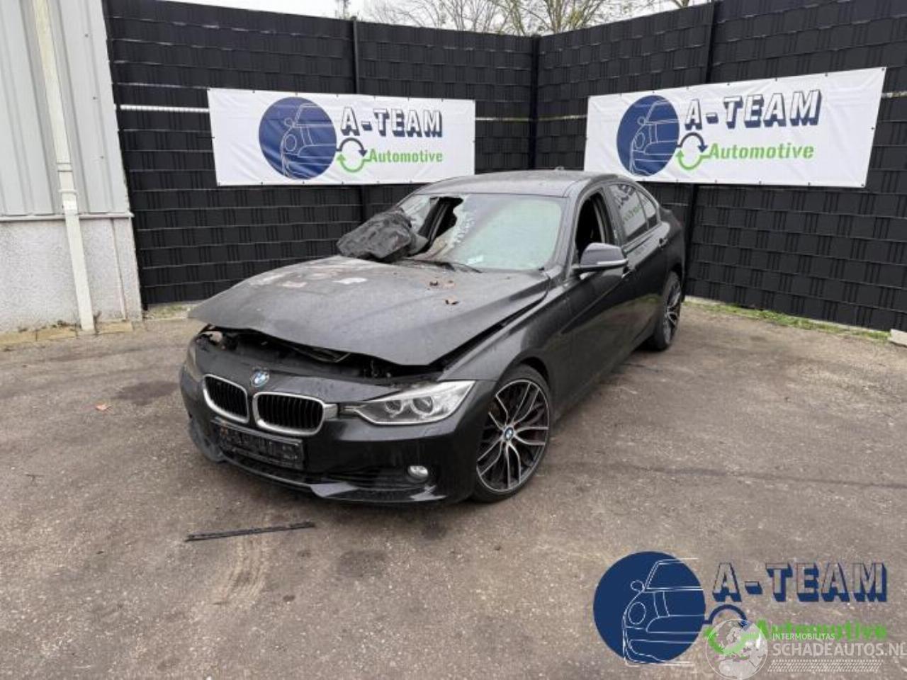 BMW 3-serie 3 serie (F30), Sedan, 2011 / 2018 320i 2.0 16V