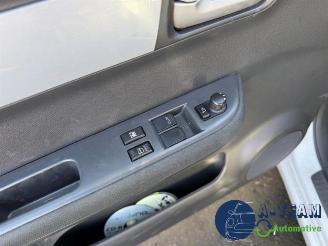 Suzuki Swift Swift (ZA/ZC/ZD1/2/3/9), Hatchback, 2005 / 2011 1.3 VVT 16V picture 17