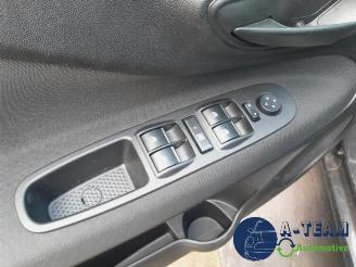 Fiat Punto Punto III (199), Hatchback, 2012 0.9 TwinAir Turbo 100 picture 24