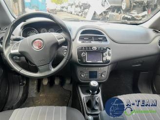 Fiat Punto Punto III (199), Hatchback, 2012 0.9 TwinAir Turbo 100 picture 17