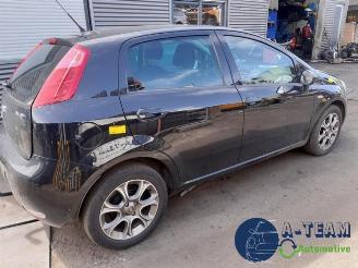 Fiat Punto Punto III (199), Hatchback, 2012 0.9 TwinAir Turbo 100 picture 12