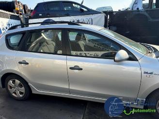 Hyundai I-30 i30 Crosswagon (WWH), Combi, 2007 / 2012 1.4 CVVT 16V picture 9