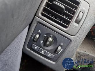 Volvo S-40 S40 (MS), Sedan, 2004 / 2012 2.0 16V picture 30