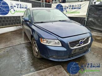 Purkuautot passenger cars Volvo S-40 S40 (MS), Sedan, 2004 / 2012 2.0 16V 2010/7