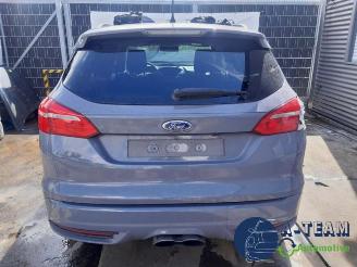 demontáž osobní automobily Ford Focus Focus 3 Wagon, Combi, 2010 / 2020 2.0 ST EcoBoost 16V 2016/5