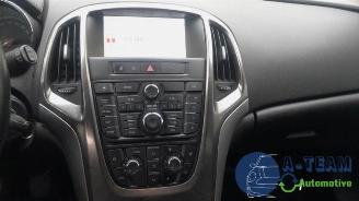 Opel Astra Astra J (PC6/PD6/PE6/PF6), Hatchback 5-drs, 2009 / 2015 1.7 CDTi 16V EcoFLEX 130 picture 19