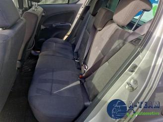 Opel Agila Agila (B), MPV, 2008 / 2014 1.0 12V picture 26