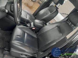 Chevrolet Captiva Captiva (C100), SUV, 2006 / 2011 2.4 16V 4x4 picture 15