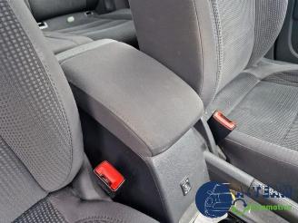 Volkswagen Jetta Jetta III (1K2), Sedan, 2005 / 2010 1.4 TSI 160 16V picture 19