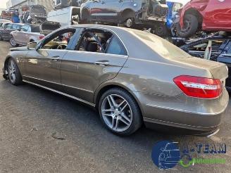 Mercedes E-klasse E (W212), Sedan, 2009 / 2016 E-550 5.5 V8 32V 4-Matic picture 10