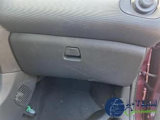 Peugeot 108 108, Hatchback, 2014 1.0 12V VVT-i picture 31