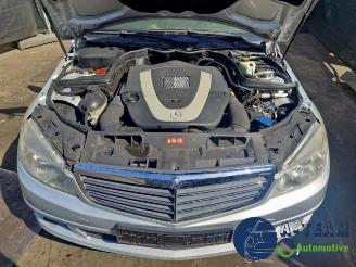 Mercedes C-klasse C (W204), Sedan, 2007 / 2014 2.5 C-230, C-250 V6 24V picture 4