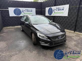 Autoverwertung Volvo V-60 V60 I (FW/GW), Combi, 2010 / 2018 2.4 D6 20V Plug-in Hybrid AWD 2013/8