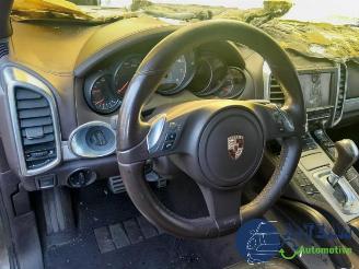 Porsche Cayenne Cayenne II (92A), SUV, 2010 / 2018 4.8 V8 32V S picture 17