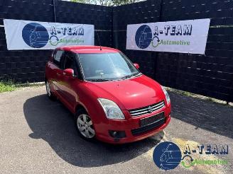 Auto da rottamare Suzuki Swift Swift (ZA/ZC/ZD1/2/3/9), Hatchback, 2005 / 2015 1.3 VVT 16V 2010/11