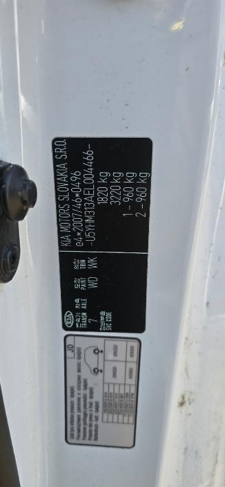 Kia Cee d 3dr weinig schade picture 15