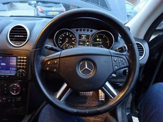 Mercedes ML ML II (164/4JG), SUV, 2005 / 2011 3.0 ML-320 CDI 4-Matic V6 24V picture 15