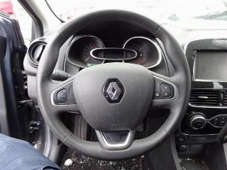 Renault Clio Clio IV Estate/Grandtour (7R), Combi 5-drs, 2012 / 2021 0.9 Energy TCE 90 12V picture 9