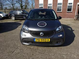 demontáž osobní automobily Smart Forfour Forfour (453), Hatchback 5-drs, 2014 1.0 12V 2017/6