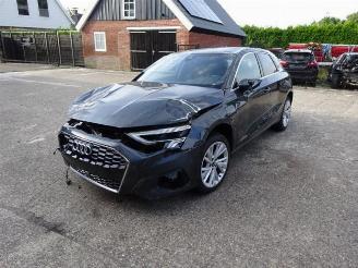 demontáž osobní automobily Audi A3 A3 Sportback (8YA), Hatchback 5-drs, 2019 1.4 40 TFSIe 16V 2021/6