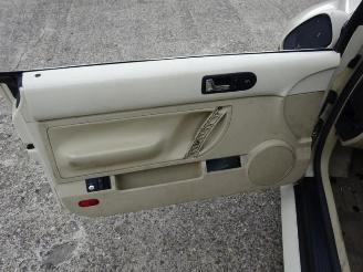 Volkswagen Beetle New Beetle (1Y7), Cabrio, 2002 / 2010 1.6 picture 11