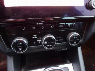 Skoda Octavia Octavia Combi (5EAC), Combi 5-drs, 2012 / 2020 1.6 TDI 16V picture 17