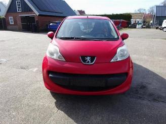 Salvage car Peugeot 107 107, Hatchback, 2005 / 2014 1.0 12V 2007/2