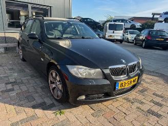  BMW 3-serie 320 i 2006/4