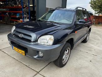 Hyundai Santa Fe 2.0i picture 2