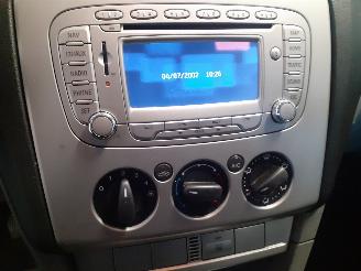 Ford Focus Focus II Wagon Combi 1.6 TDCi 16V 90 (HHDA(Euro 3)) [66kW]  (07-2004/0=
9-2012) picture 18