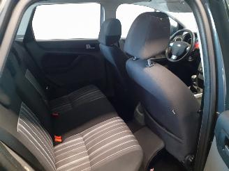 Ford Focus Focus II Wagon Combi 1.6 TDCi 16V 90 (HHDA(Euro 3)) [66kW]  (07-2004/0=
9-2012) picture 9