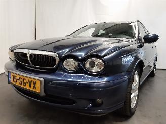 krockskadad bil auto Jaguar X-type X-type Estate Combi 2.0 D 16V (FMBA) [96kW]  (02-2004/12-2009) 2006/1