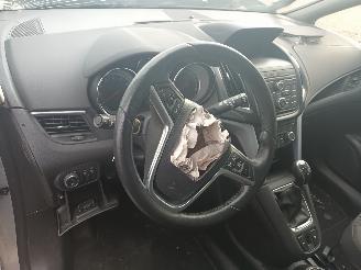 Opel Zafira Zafira Tourer (P12) MPV 1.4 Turbo 16V EcoFLEX (B14NET(Euro 6)) [103kW]=
  (10-2011/05-2016) picture 18