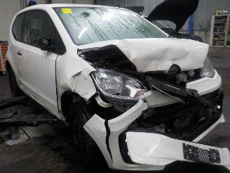 Volkswagen Up! Up! (121) Hatchback 1.0 12V 60 (CHYA) [44kW]  (08-2011/08-2020) picture 2