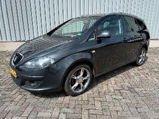 Seat Altea Altea XL (5P5) MPV 1.4 TSI 16V (CAXC) [92kW]  (11-2007/07-2015) picture 4