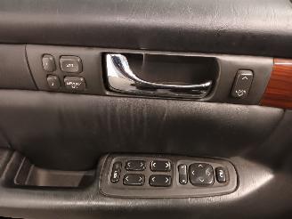 Cadillac Seville Seville Sedan 4.6 SLS/North Star V8 32V (LH2) [205kW]  (09-1997/09-200=
4) picture 14