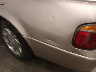 Cadillac Seville Seville Sedan 4.6 SLS/North Star V8 32V (LH2) [205kW]  (09-1997/09-200=
4) picture 22