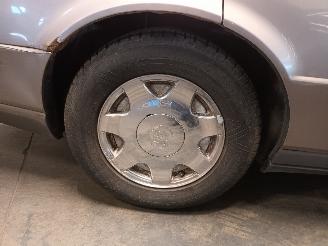 Cadillac Seville Seville Sedan 4.6 SLS/North Star V8 32V (LH2) [205kW]  (09-1997/09-200=
4) picture 27